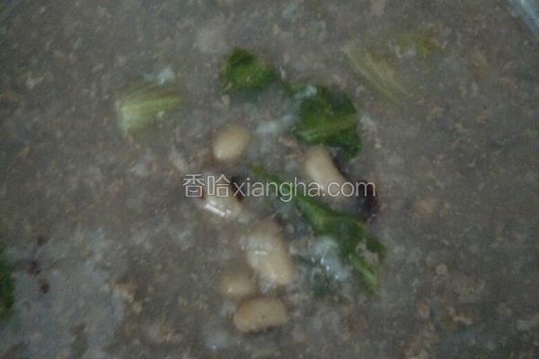 猪肝瘦肉眉豆养生粥
