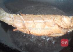 脆皮鲈鱼的做法图解3