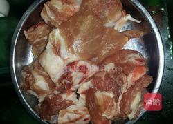 冬瓜薏米排骨汤的做法图解1