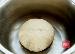 蔬菜培根披萨（九寸）的做法图解3