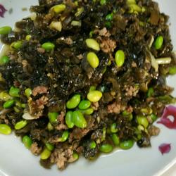 雪里蕻炒肉末毛豆的做法[图]