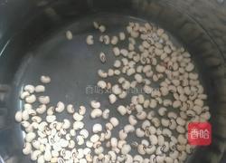 排骨眉豆冬瓜汤的做法图解2