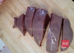 血皮菜炒猪肝的做法图解2