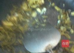 雪菜跳跳鱼的做法图解4