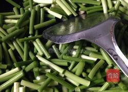 蒜苗鸡片的做法图解5