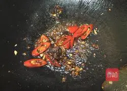 Illustration of how to make fried sea melon seeds in nine-story pagoda 3