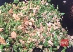 豇豆角炒腐竹的做法图解8