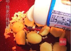 蒜香土豆炒香肠的做法图解4