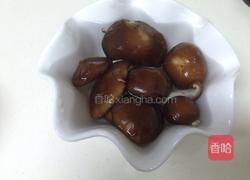 三丁炒蘑菇的做法图解2