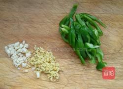 蚝油鸡腿菇的做法图解2