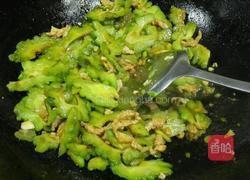 板筋肉炒苦瓜#有奖征文#的做法图解7