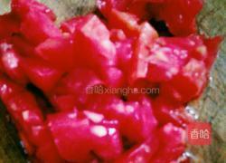 中韩结合辣白菜海鲜丸子面的做法图解1