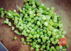 中韩结合辣白菜海鲜丸子面的做法图解3