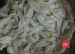 泡椒鱿鱼丝的做法图解3