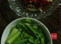 泡椒鱿鱼丝的做法图解6