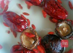 山药煲鸡营养汤的做法图解3