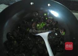 素炒木耳的做法图解2