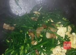 韭菜花炒鸡蛋的做法图解6