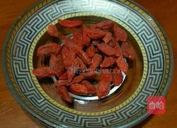 红枣枸杞饮的做法图解2