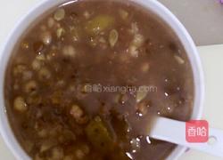 南瓜薏仁绿豆粥的做法图解3