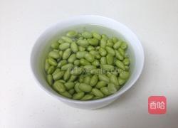 毛豆烧茄子的做法图解1