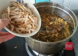菌菇鸡丝打卤面的做法图解8