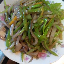 尖椒肉皮丝的做法[图]