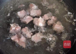 土豆炖排骨的做法图解4