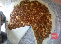 Illustration of how to make minced meat layer cake 6