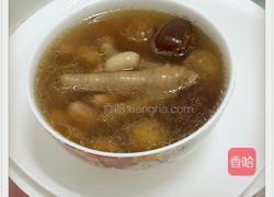栗子花生鸡脚汤的做法图解5
