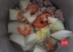 虾仁冬瓜排骨汤的做法图解4