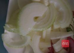 西芹炒洋葱的做法图解4