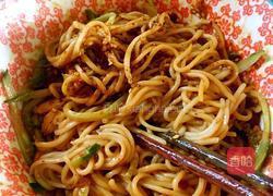 麻辣拌面的做法图解3