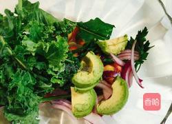 紫菜头牛油果瘦身沙拉的做法图解4