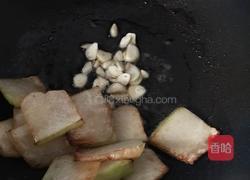 蒜片煎冬瓜的做法图解3