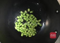 毛豆木耳炒鸡蛋的做法图解4