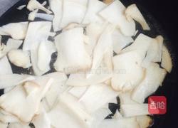 杏鲍菇小炒肉的做法图解5