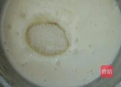 红枣枸杞蒸蛋糕的做法图解2