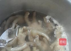 盐焗鸡爪的做法图解1