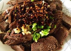 凉拌卤牛肉