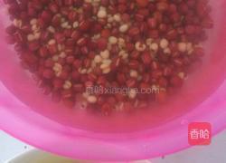 红豆薏米粥的做法图解1