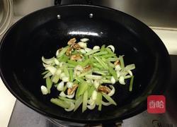 西芹百合的做法图解7