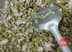 酸豆角炒肉沫的做法图解7