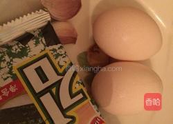 海苔蛋炒饭的做法图解1