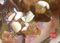 酸梅蒸黄骨鱼的做法图解4