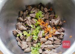 凉拌鸡心的做法图解5