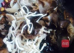 杂菇烧大肠的做法图解7