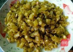 酸豆角炒猪肉的做法图解2