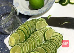 蜜渍柠檬的做法图解2