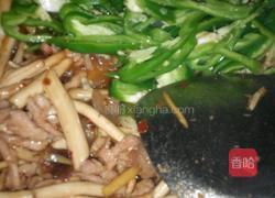 茶树菇炒肉丝的做法图解6